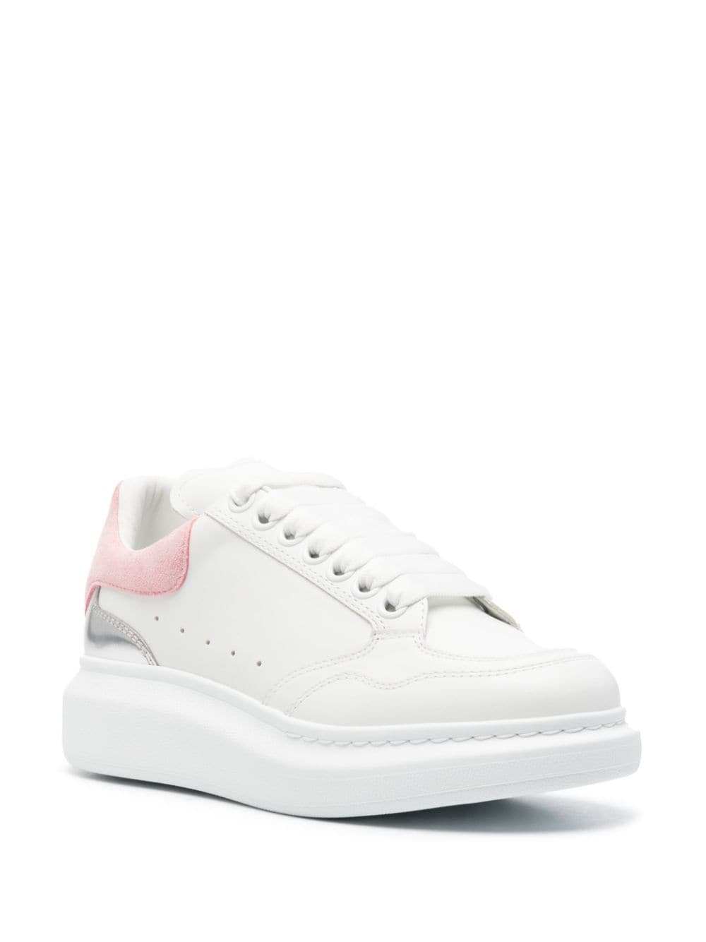 Oversize sneakers