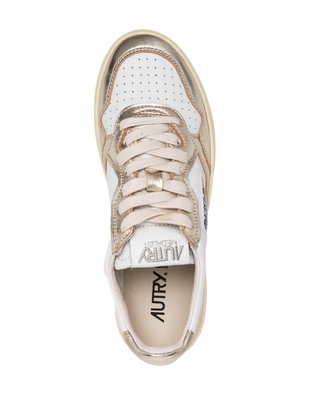 Medalist low leather sneakers