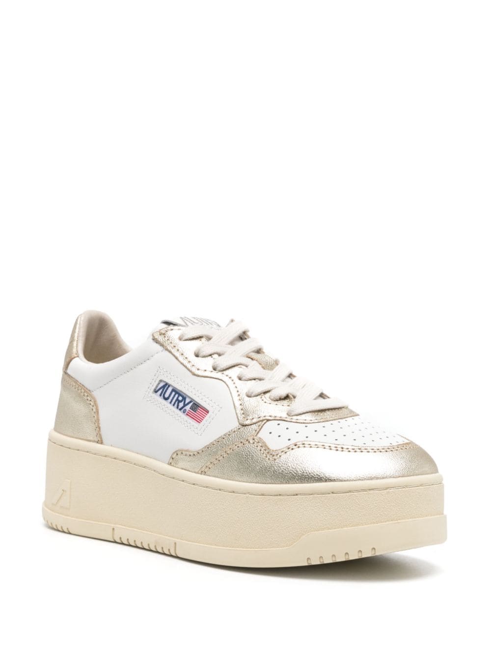 Platform low leather sneakers