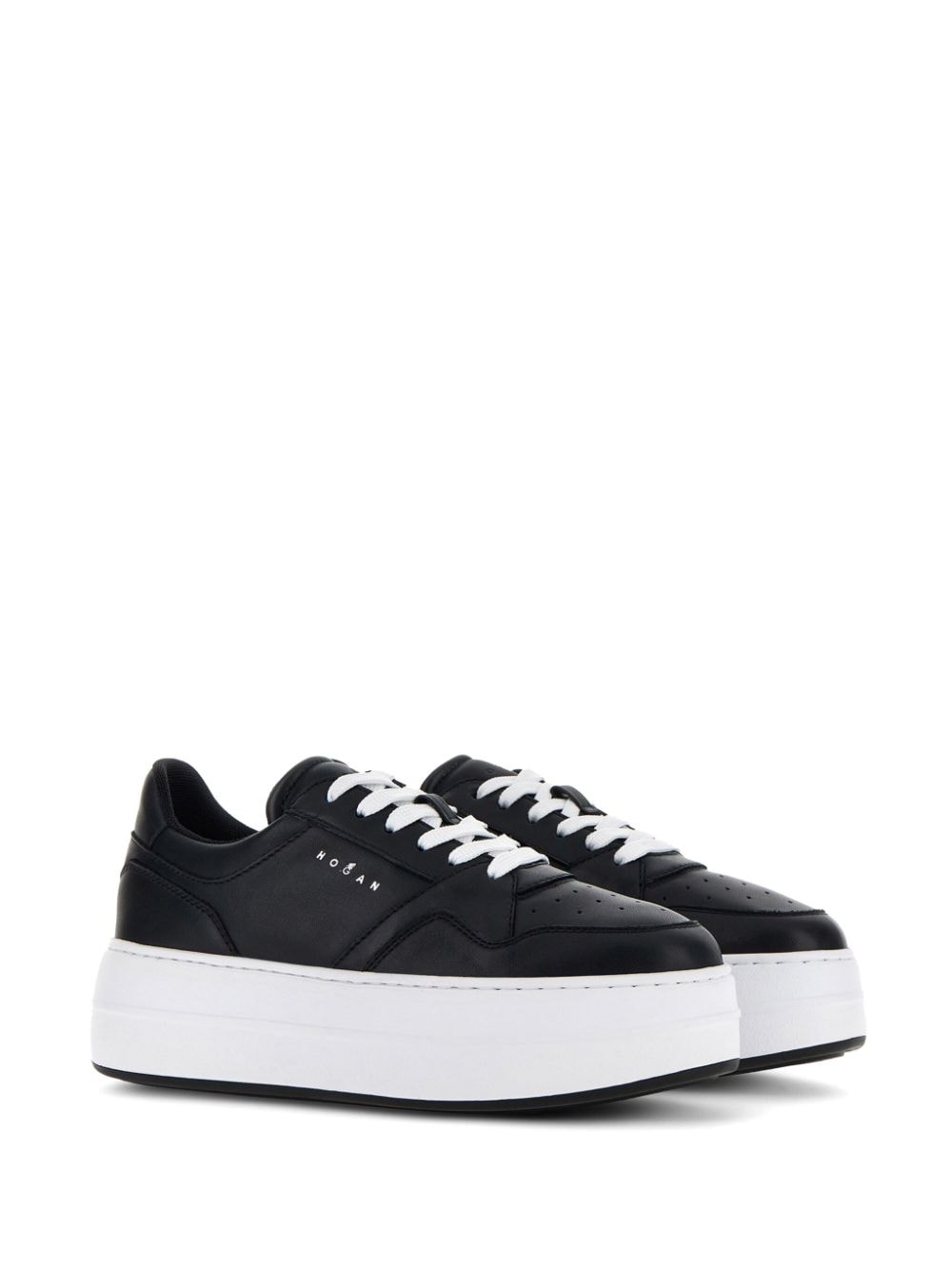 H670 leather sneakers