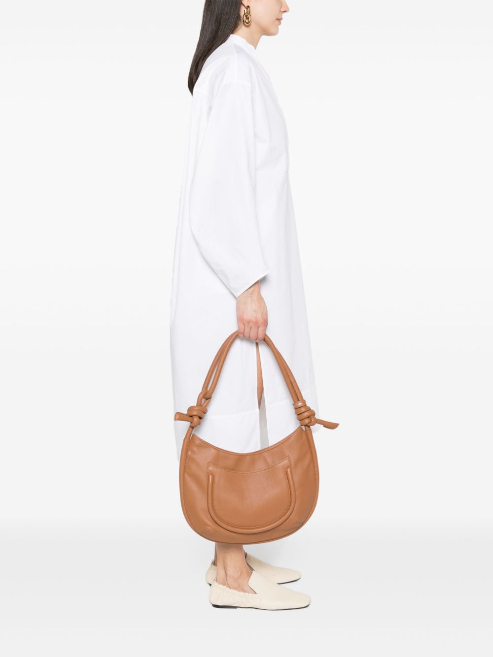 Demi' s leather shoulder bag