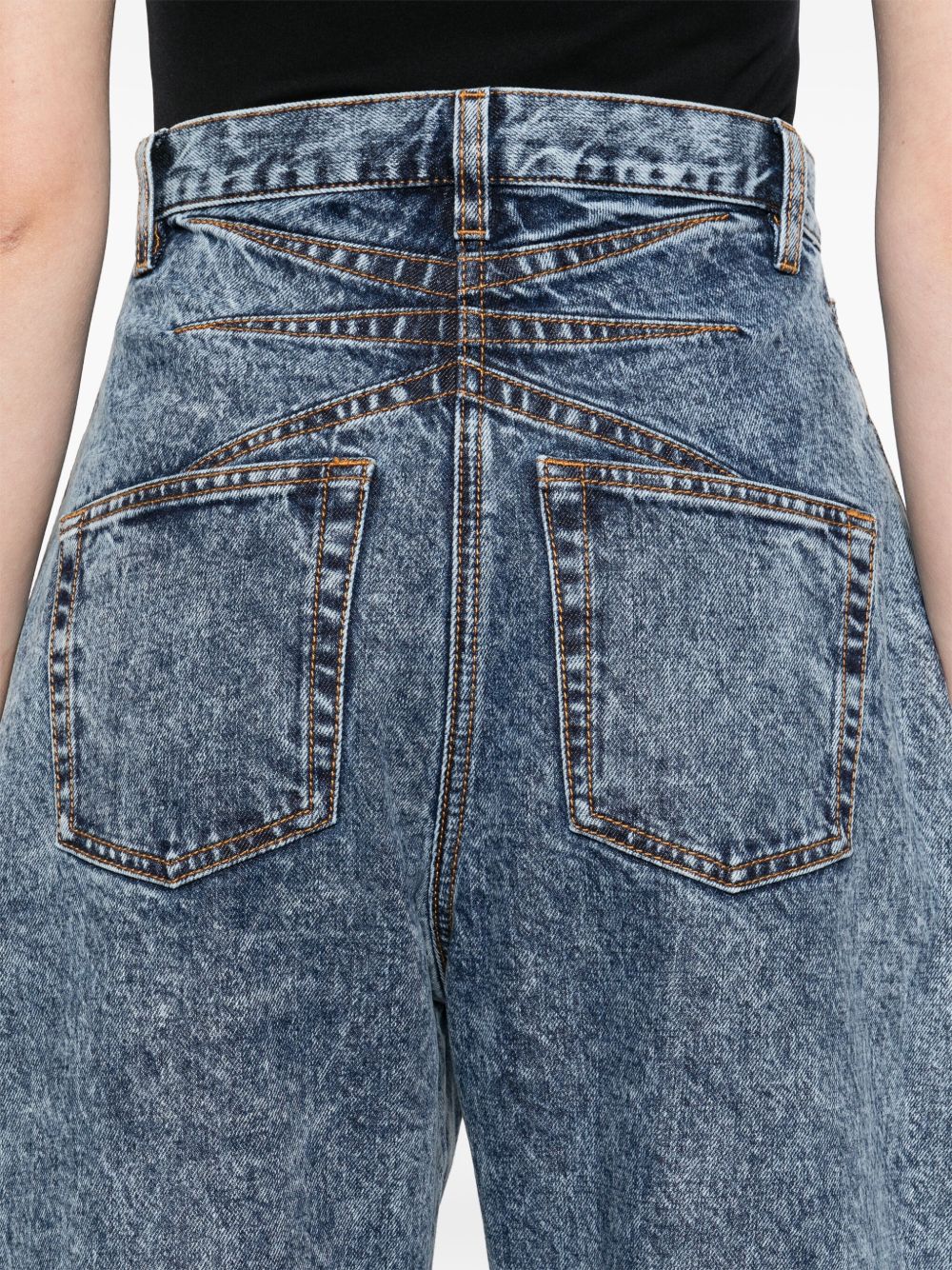 Round denim jeans