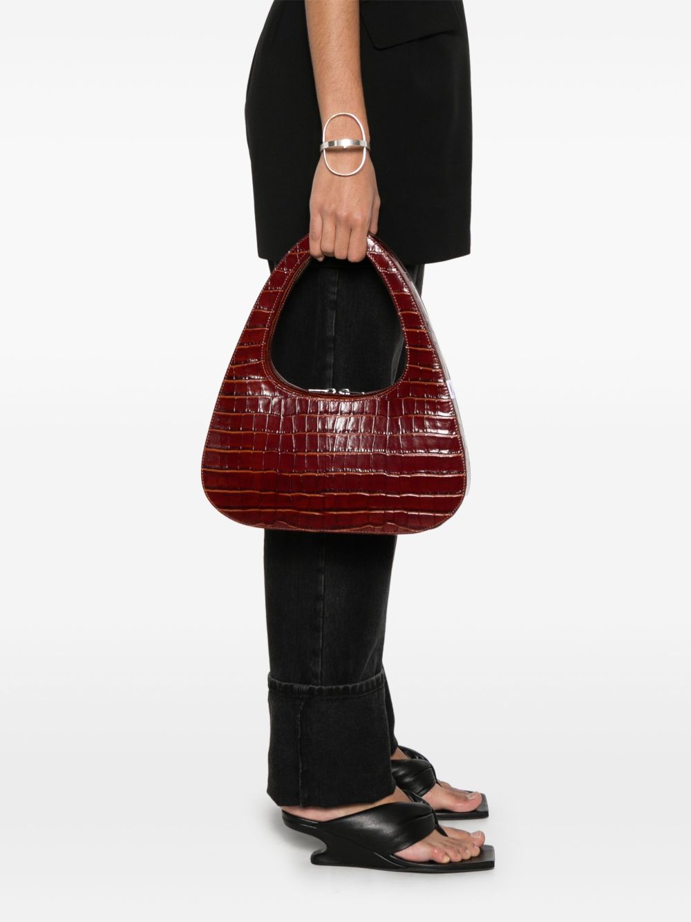 Swipe baguette leather shoulder bag