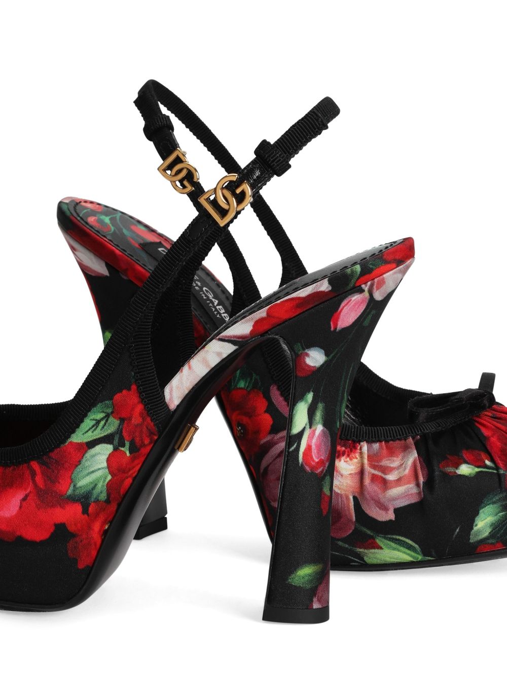 Flower print satin pumps