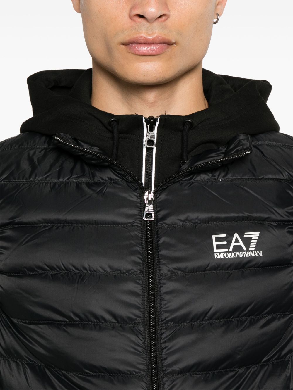 Logo down vest