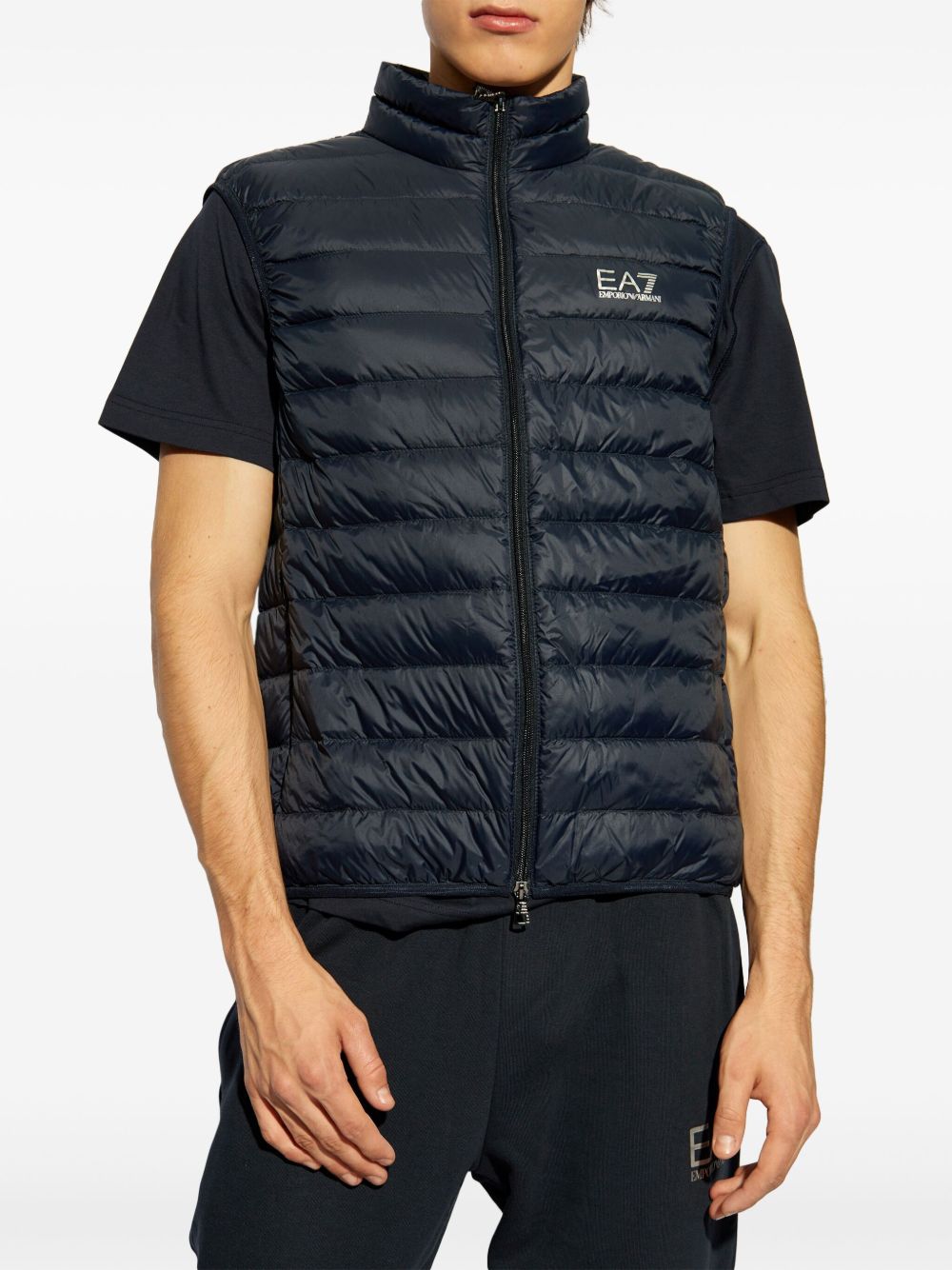 Logo down vest