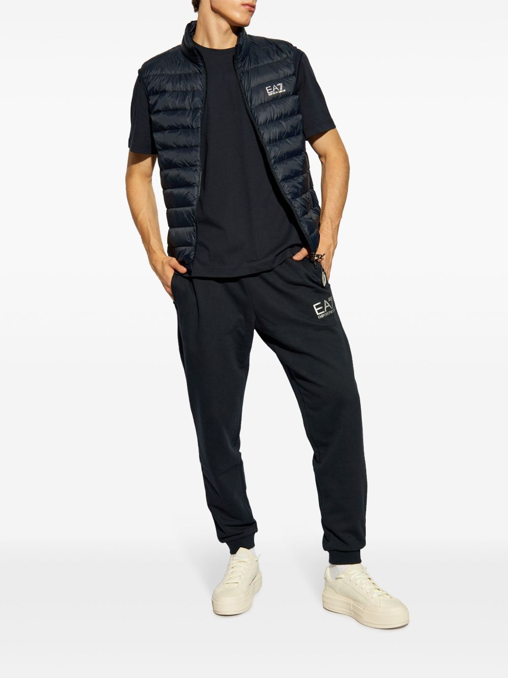Logo down vest