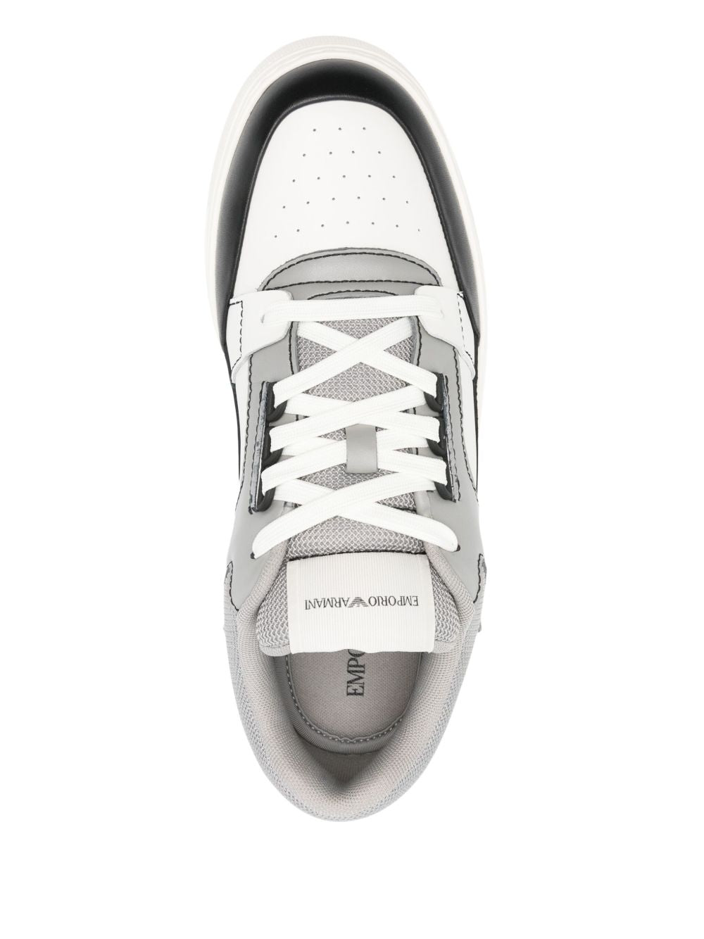 Leather sneakers