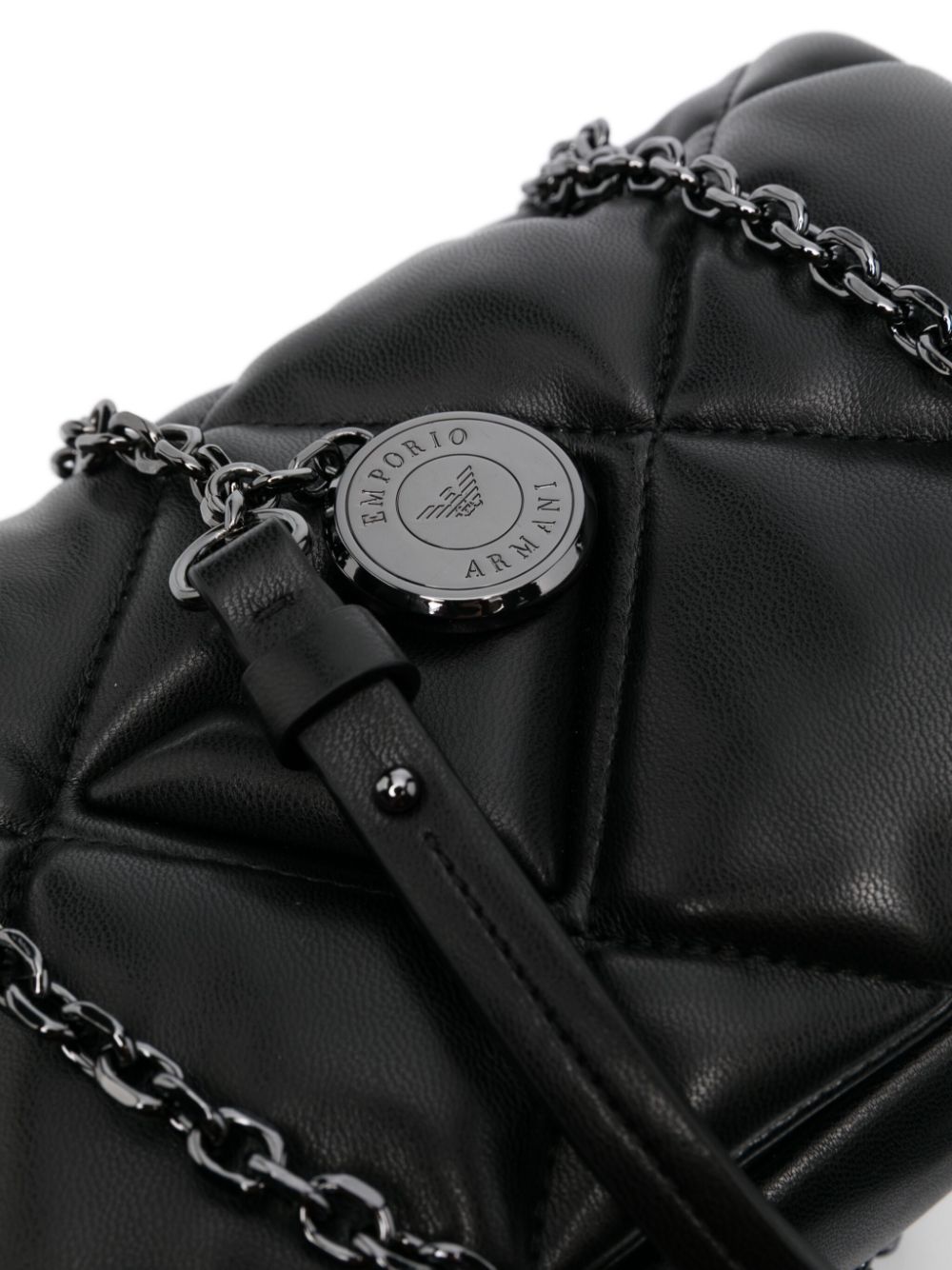Chain pouch
