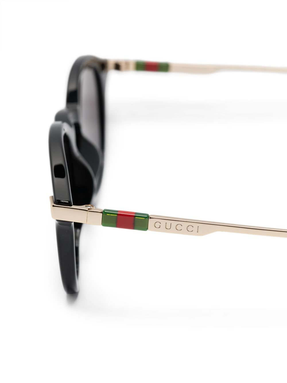 Round sunglasses