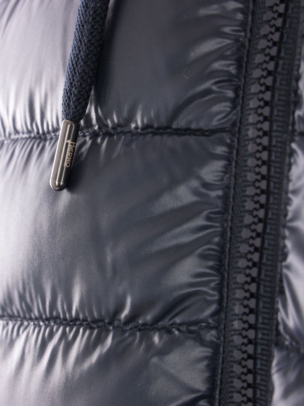 Short down jacket