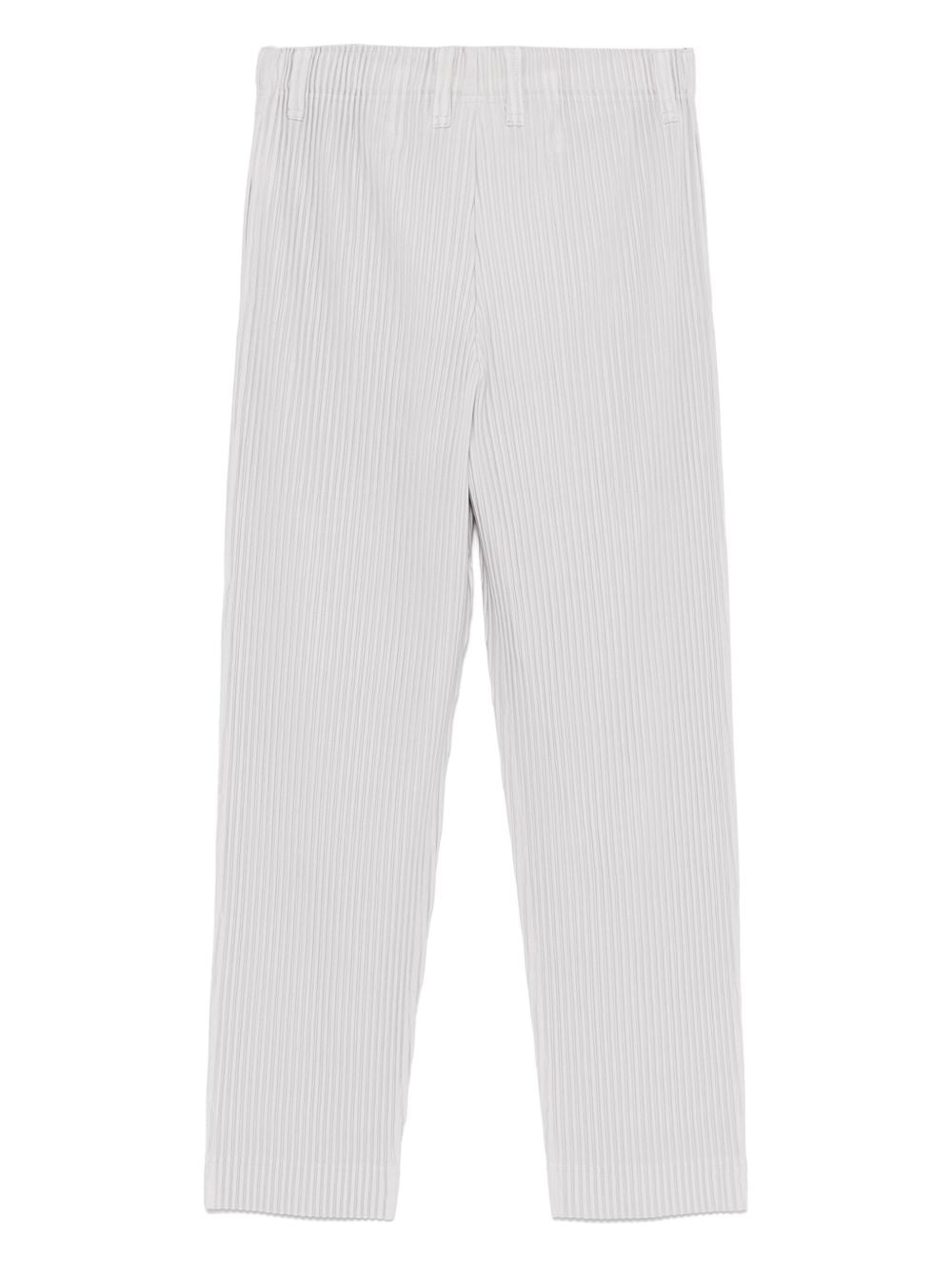 Pleated trousers