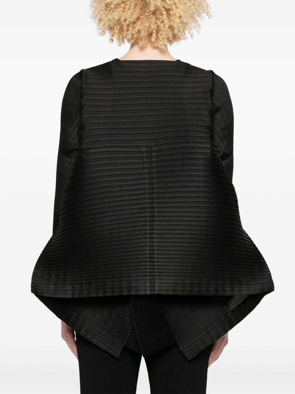 Pleated top