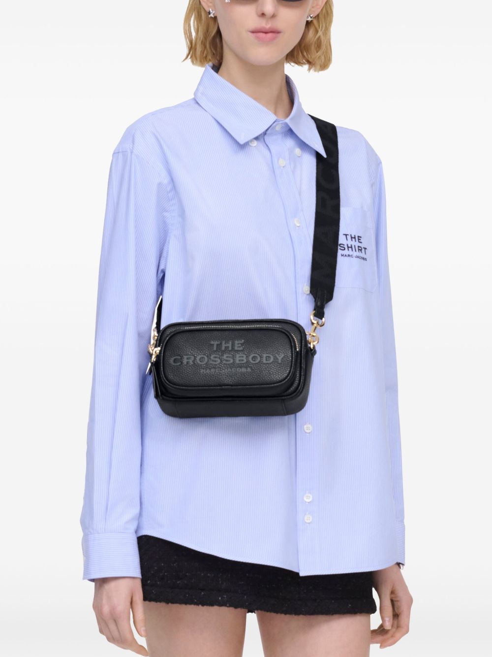 The crossbody leather bag