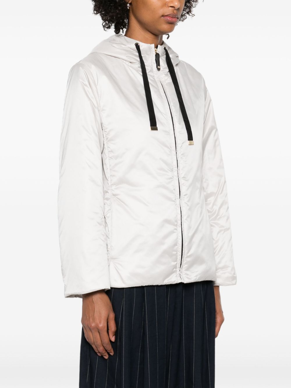 DOWN COAT