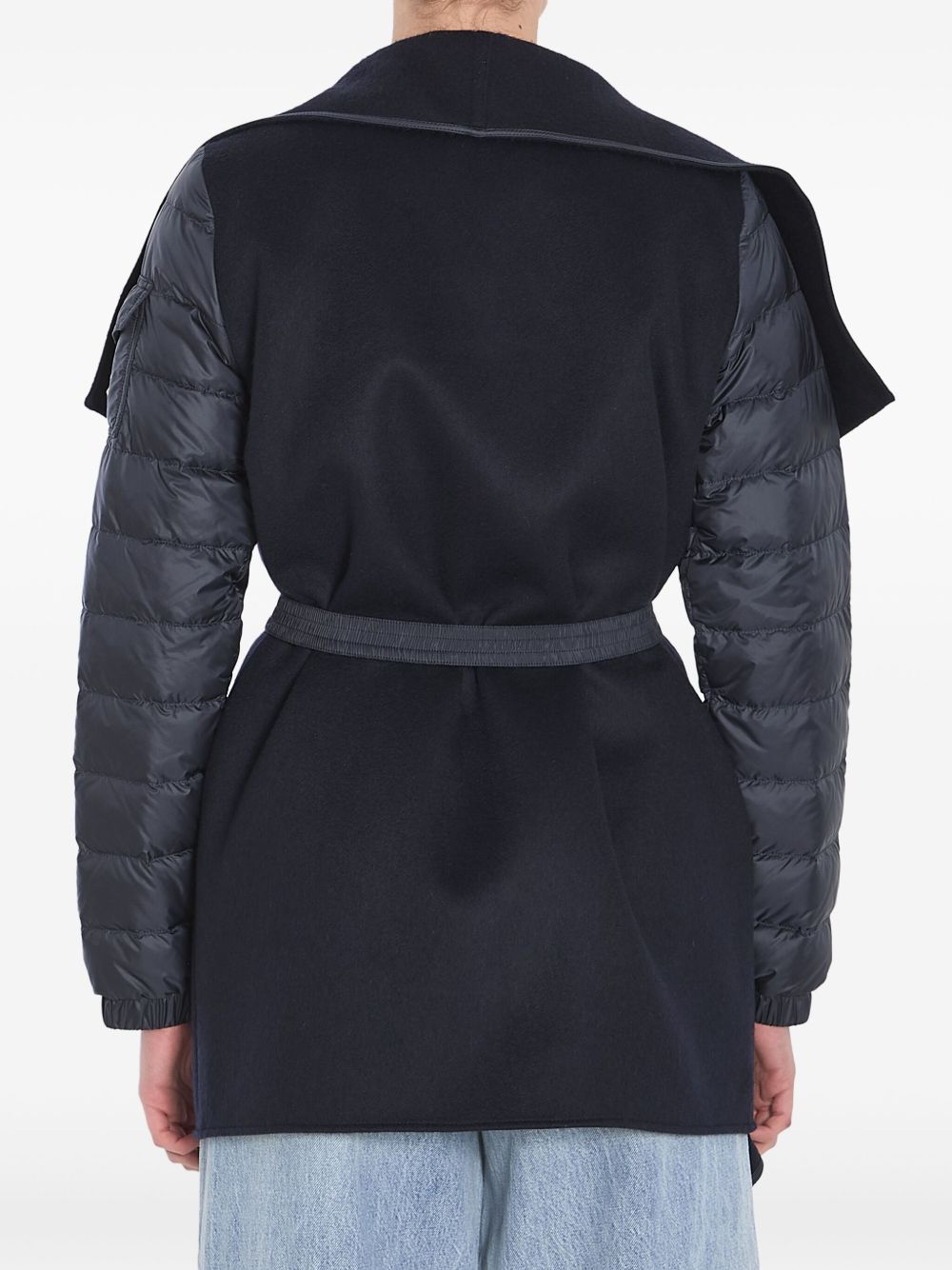 Wool and nylon cape