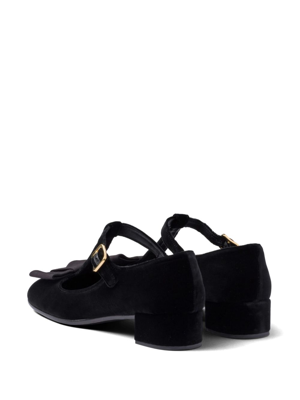 PUMPS