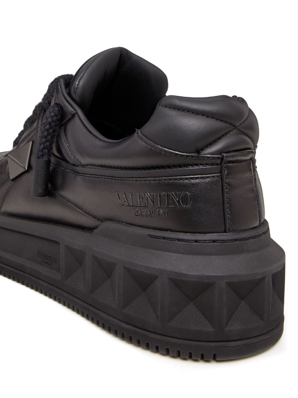 One stud xl leather sneakers