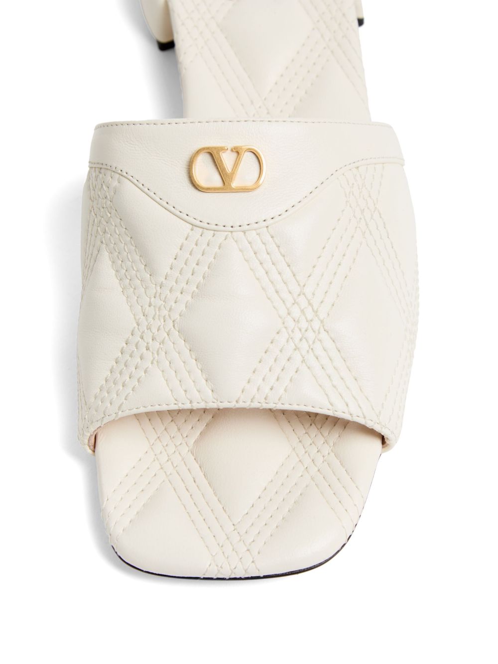 Quiltie 67 leather sandals