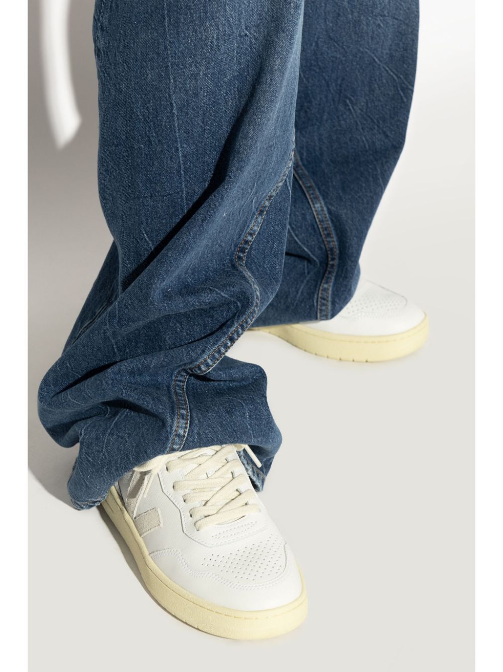 V-90 leather sneakers
