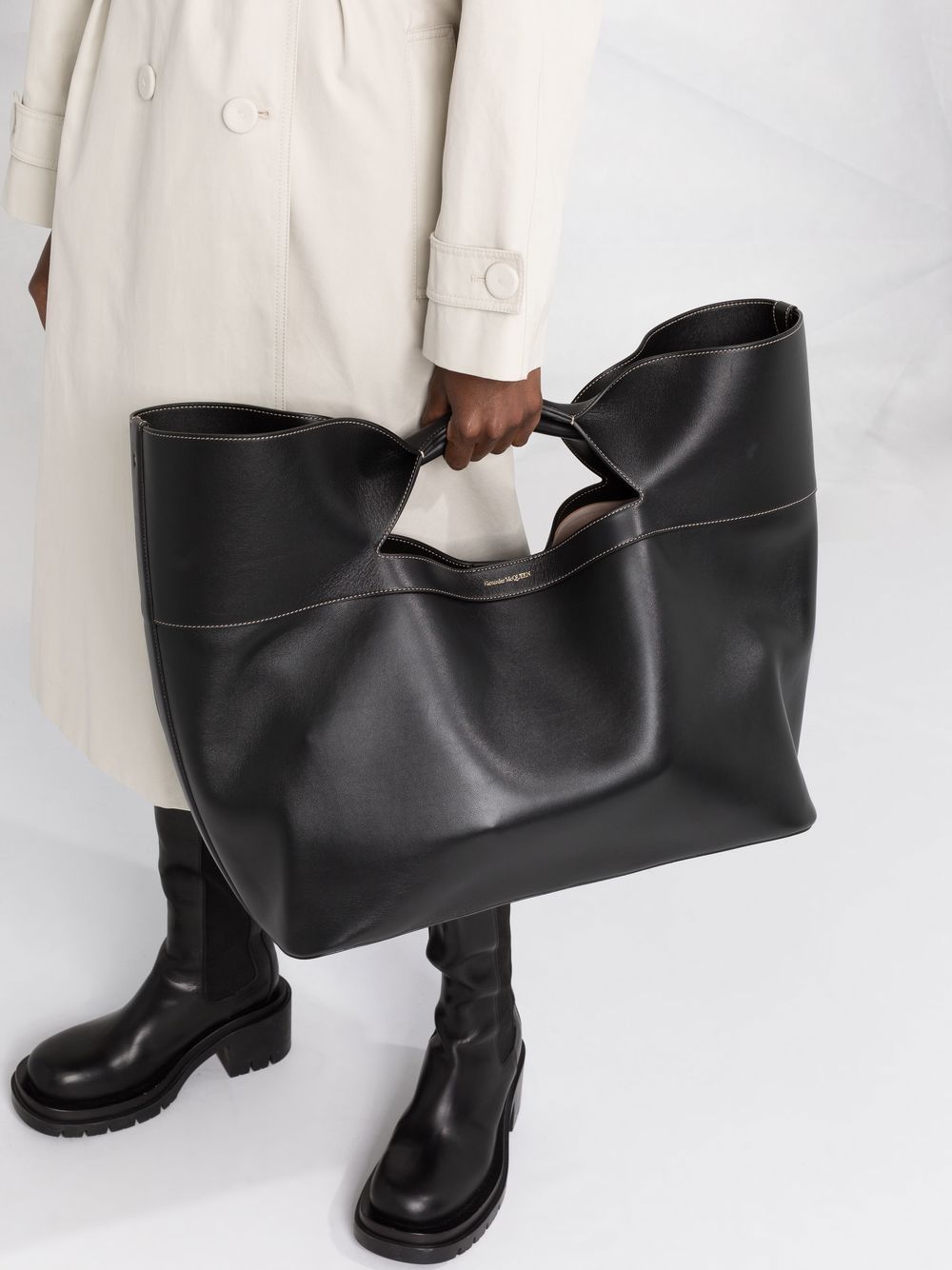 The bow large leather tote bag