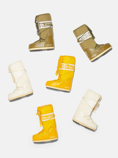 Icon nylon snow boots