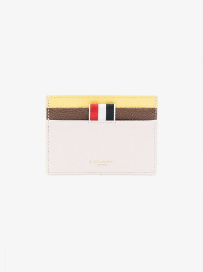 CREDIT CARD HOLDER