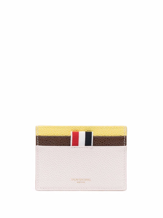 CREDIT CARD HOLDER