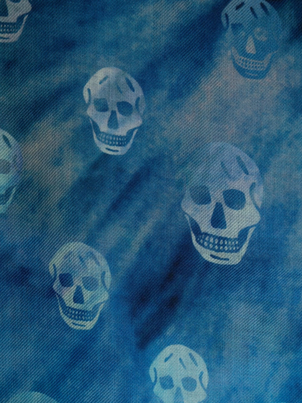 Skull wool scarf