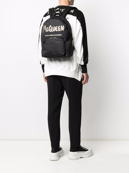 Graffiti metropolitan backpack