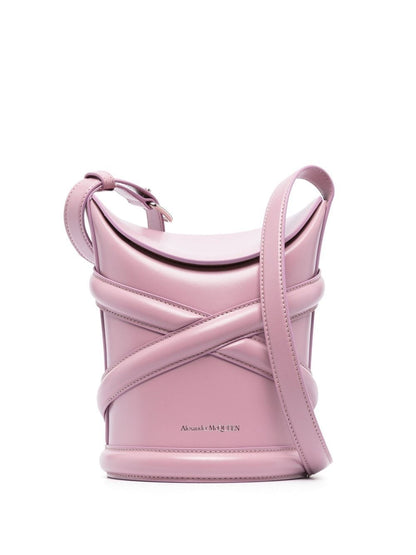 The curve leather bucket bag