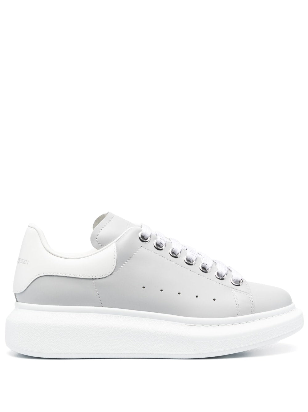 Court leather sneakers