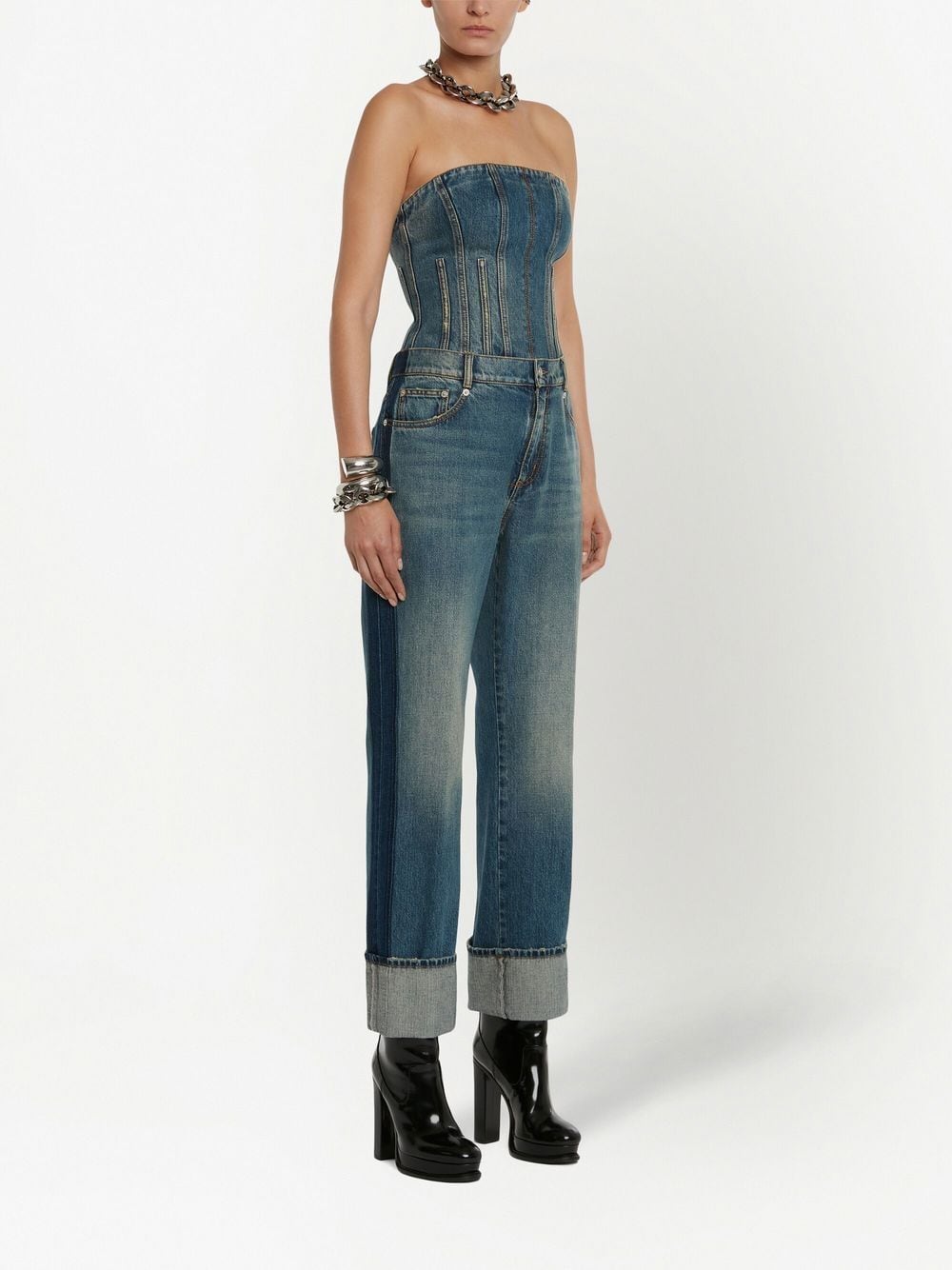 High waisted denim jeans