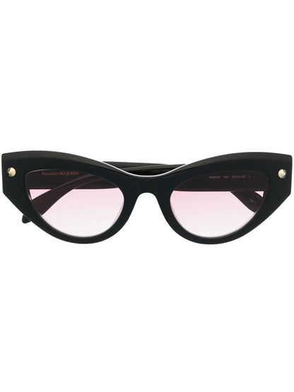 Cat eye sunglasses