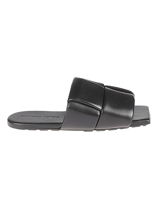 Patch leather flat sandals