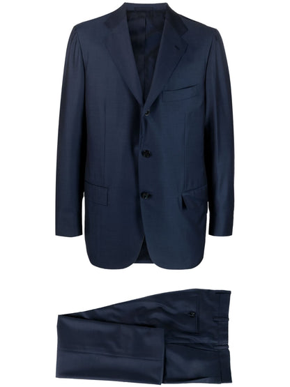 Single-breasted wool suit