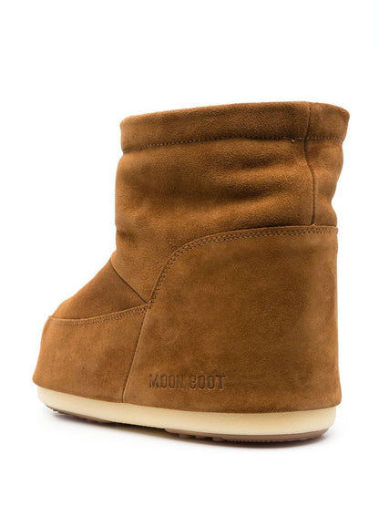 Icon low suede snow boots