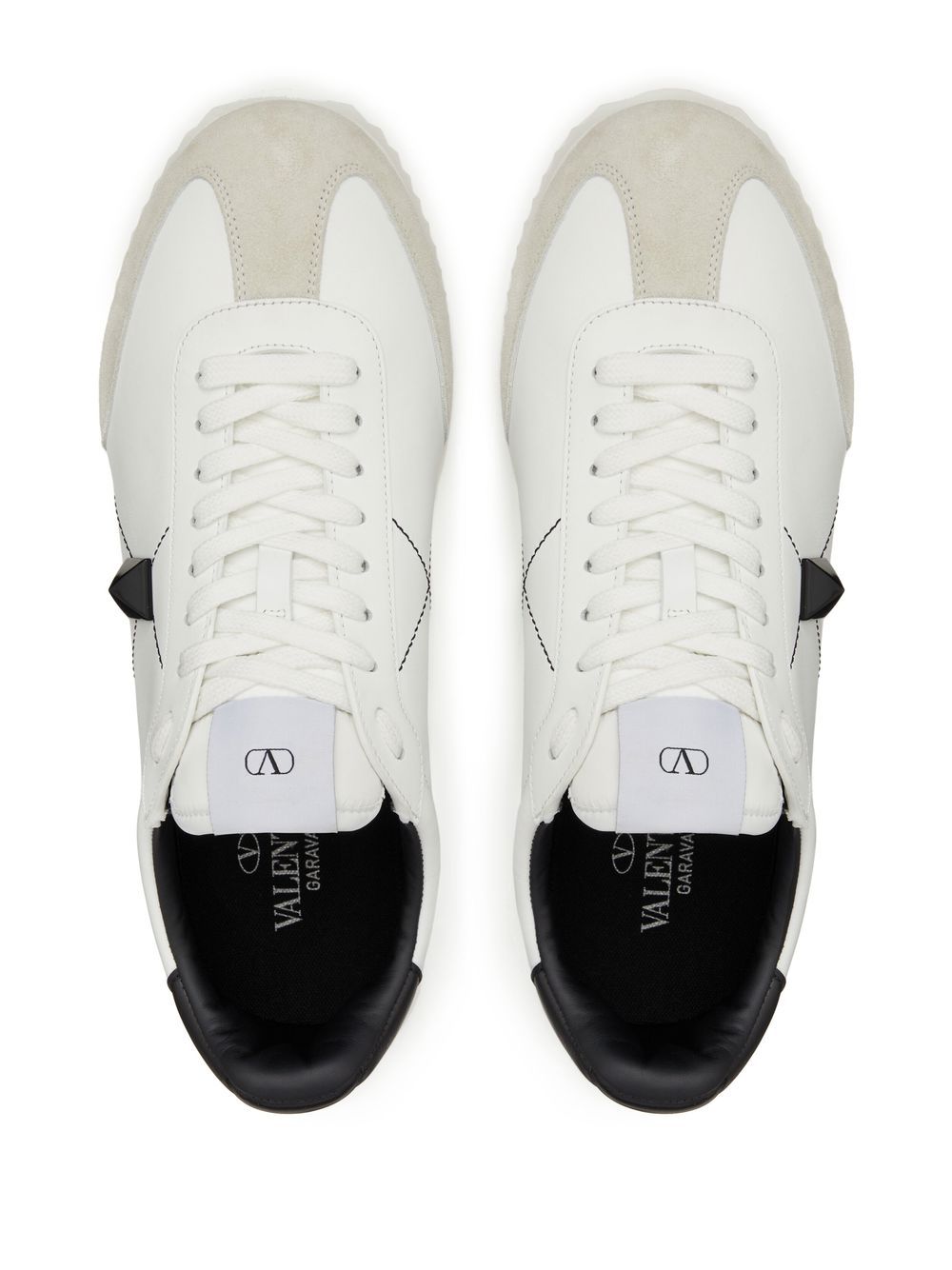 Stud around leather sneakers