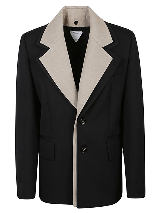 Contrasting collar wool jacket