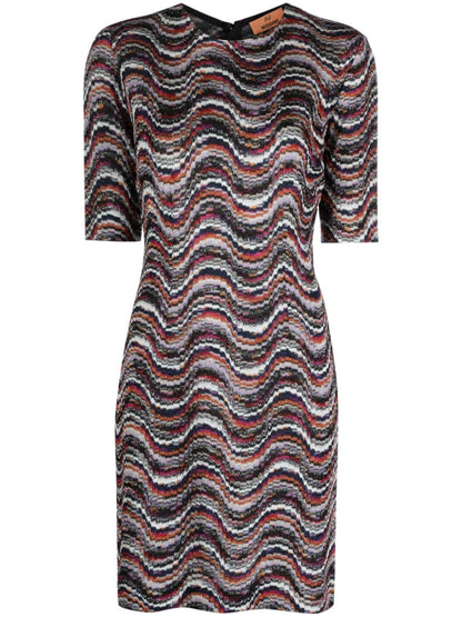 Waves pattern short dress