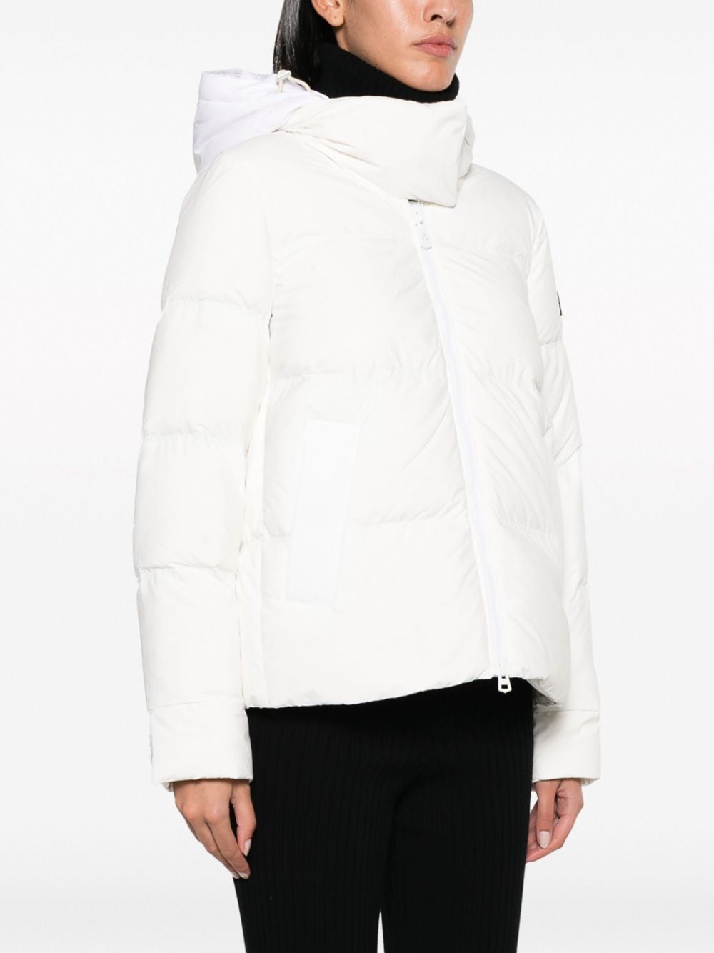 Virtualize down jacket