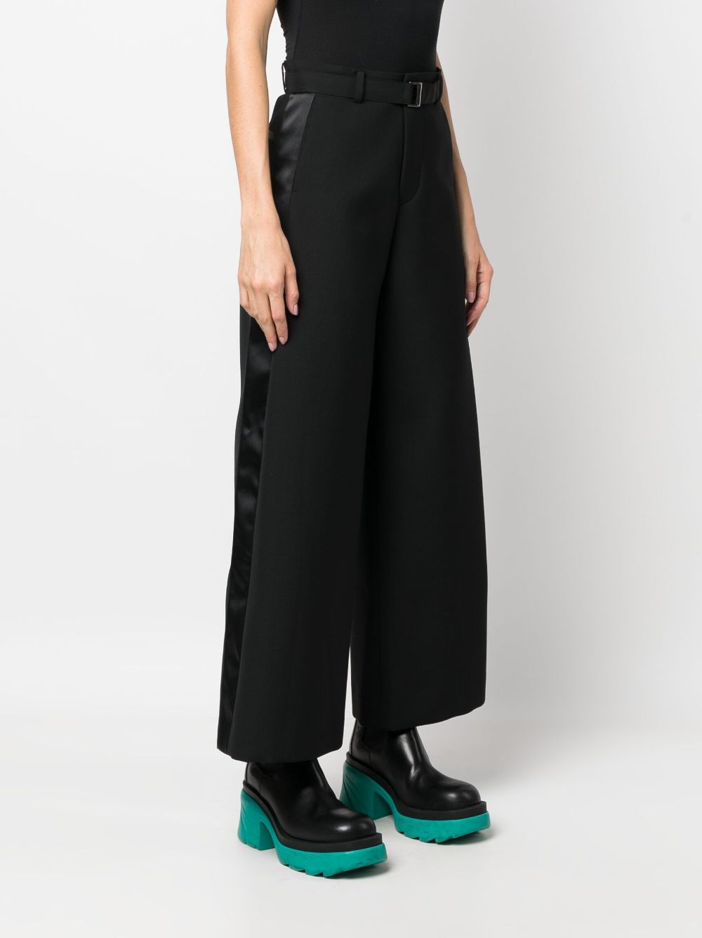 Wide leg trousers