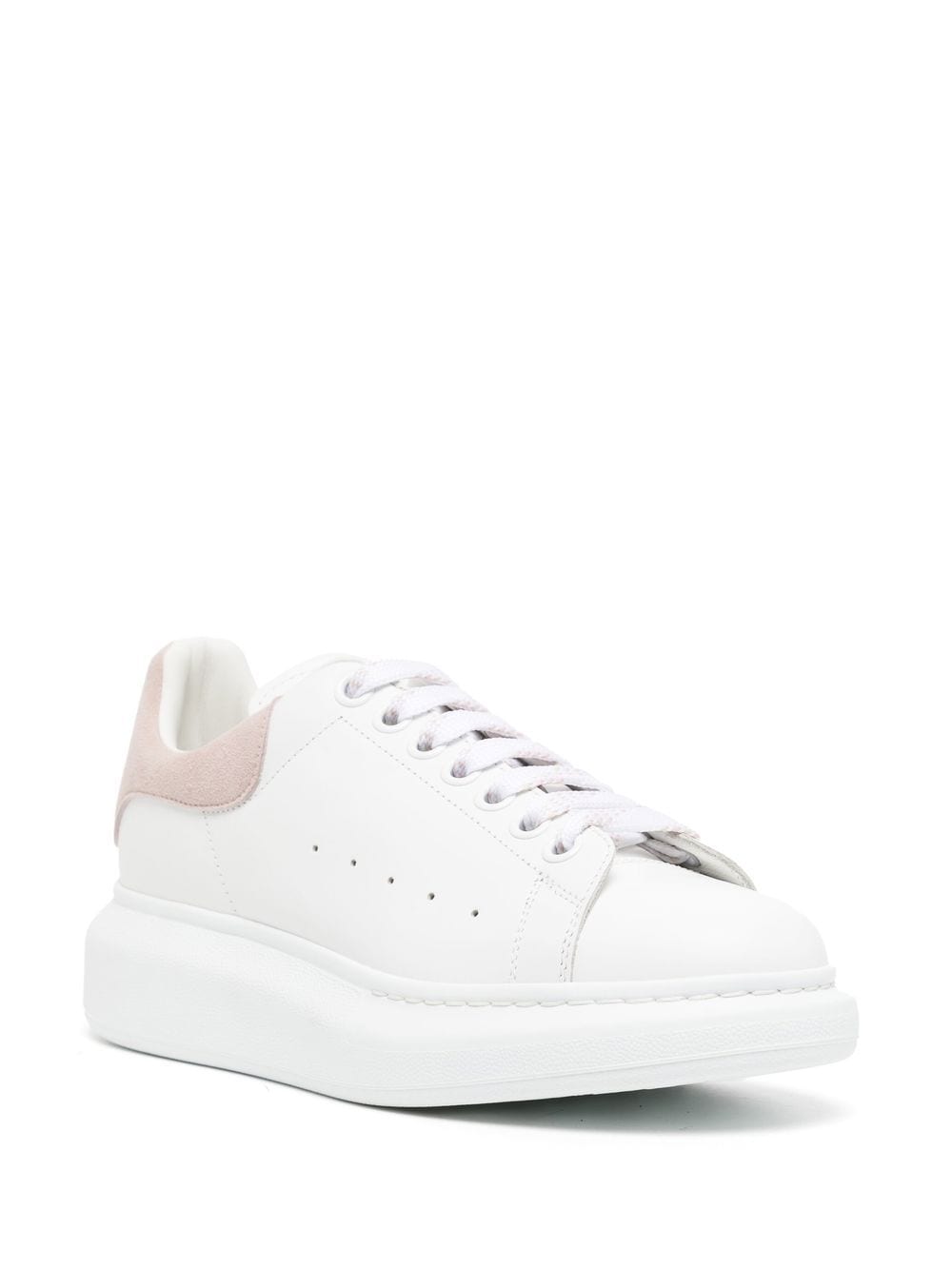 Oversize sneakers
