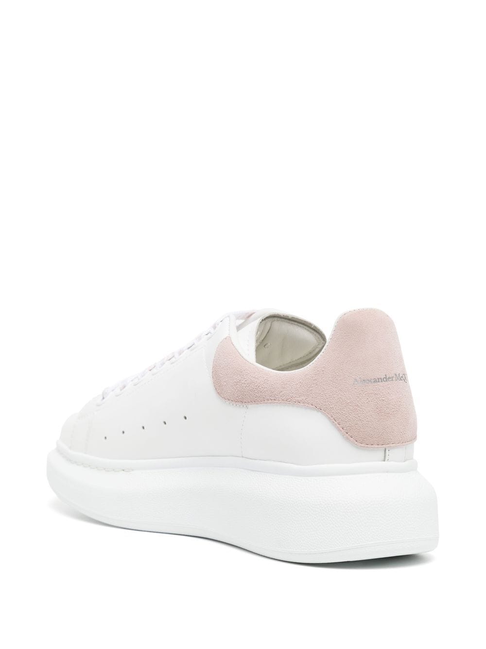 Oversize sneakers