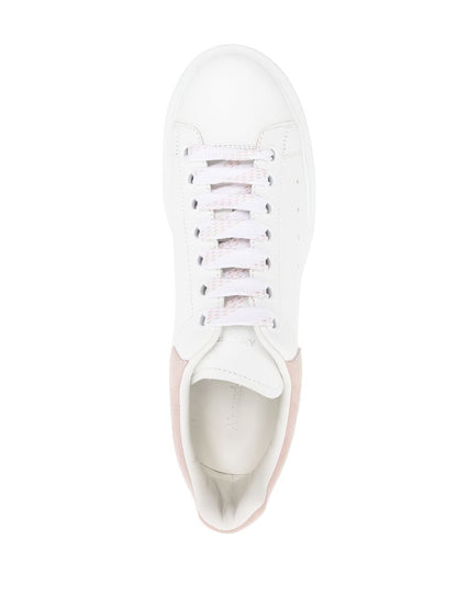 Oversize sneakers