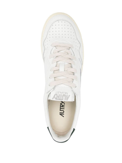 Medalist low leather sneakers