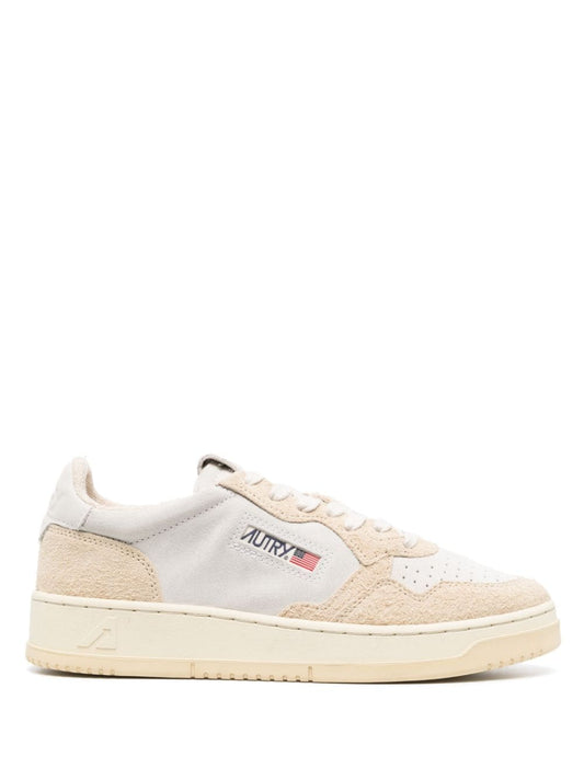 Medalist low suede sneakers