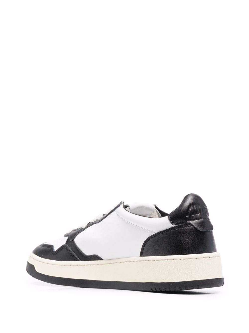 Medalist low leather sneakers