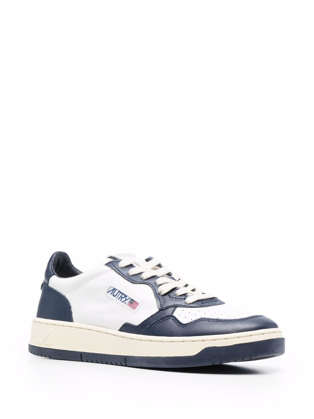 Medalist low leather sneakers