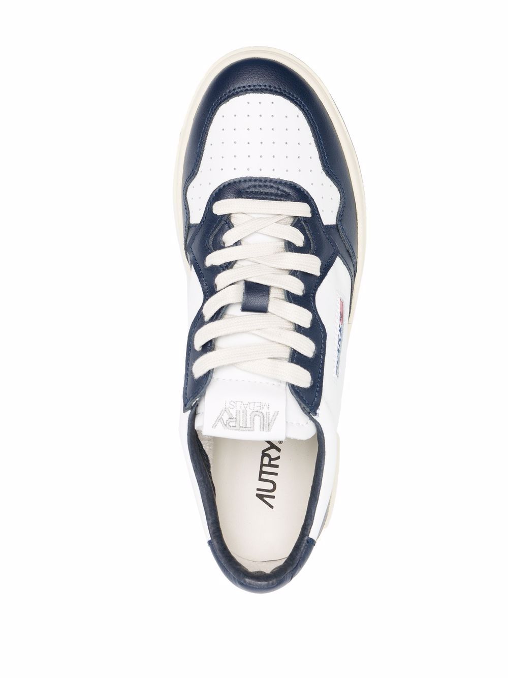 Medalist low leather sneakers